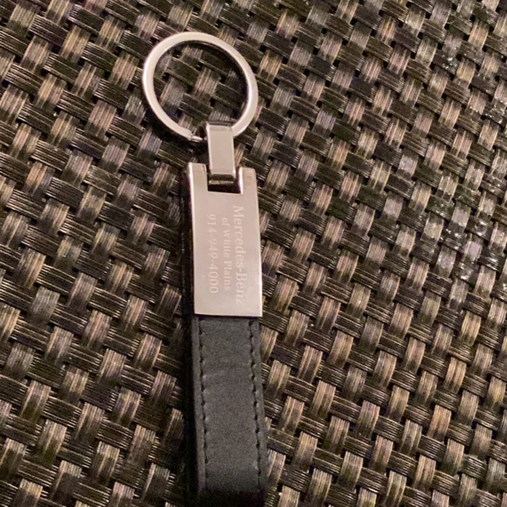 New Mercedes Benz key holder